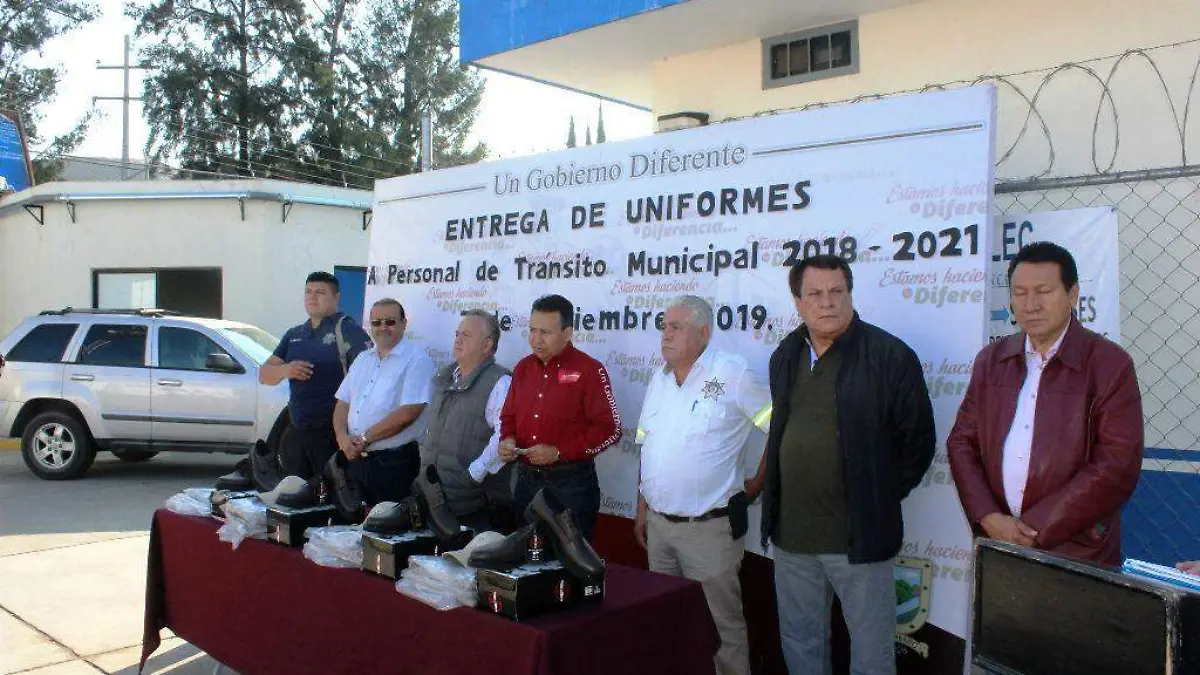 Entrega de uniformes